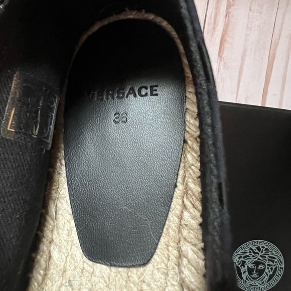 Versace Logo Jacquard Espadrille Flat Black/Gold Sz 36 / 6 - Picture 10 of 11